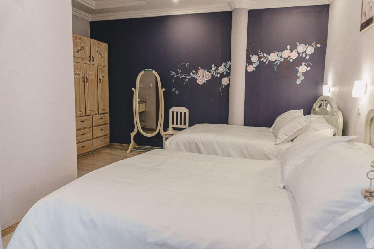Hotel Boutique Casa Ruth En Cuenca Esterno foto