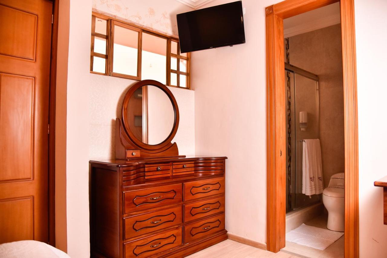 Hotel Boutique Casa Ruth En Cuenca Esterno foto