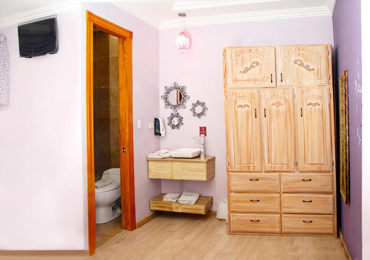 Hotel Boutique Casa Ruth En Cuenca Esterno foto