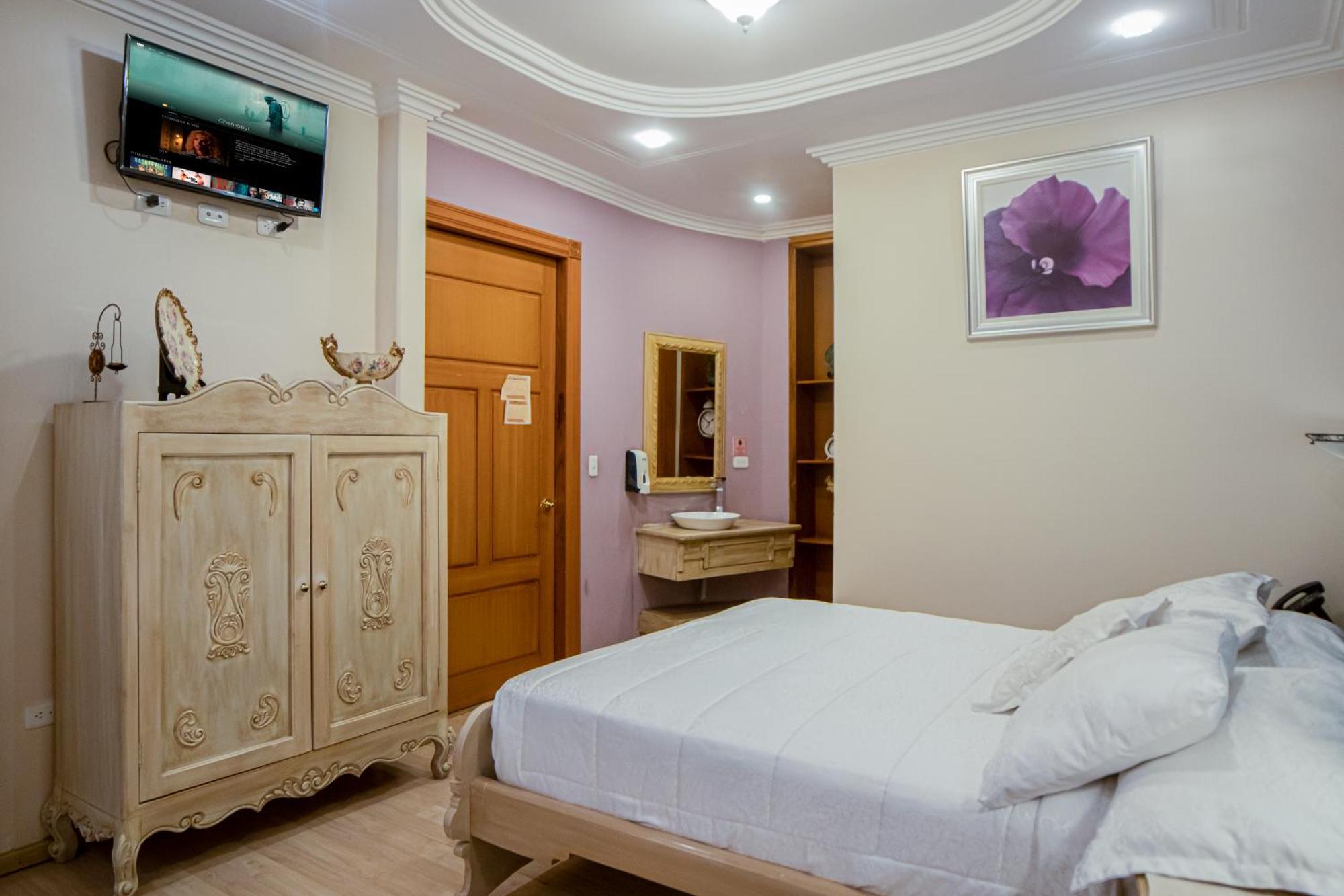 Hotel Boutique Casa Ruth En Cuenca Esterno foto