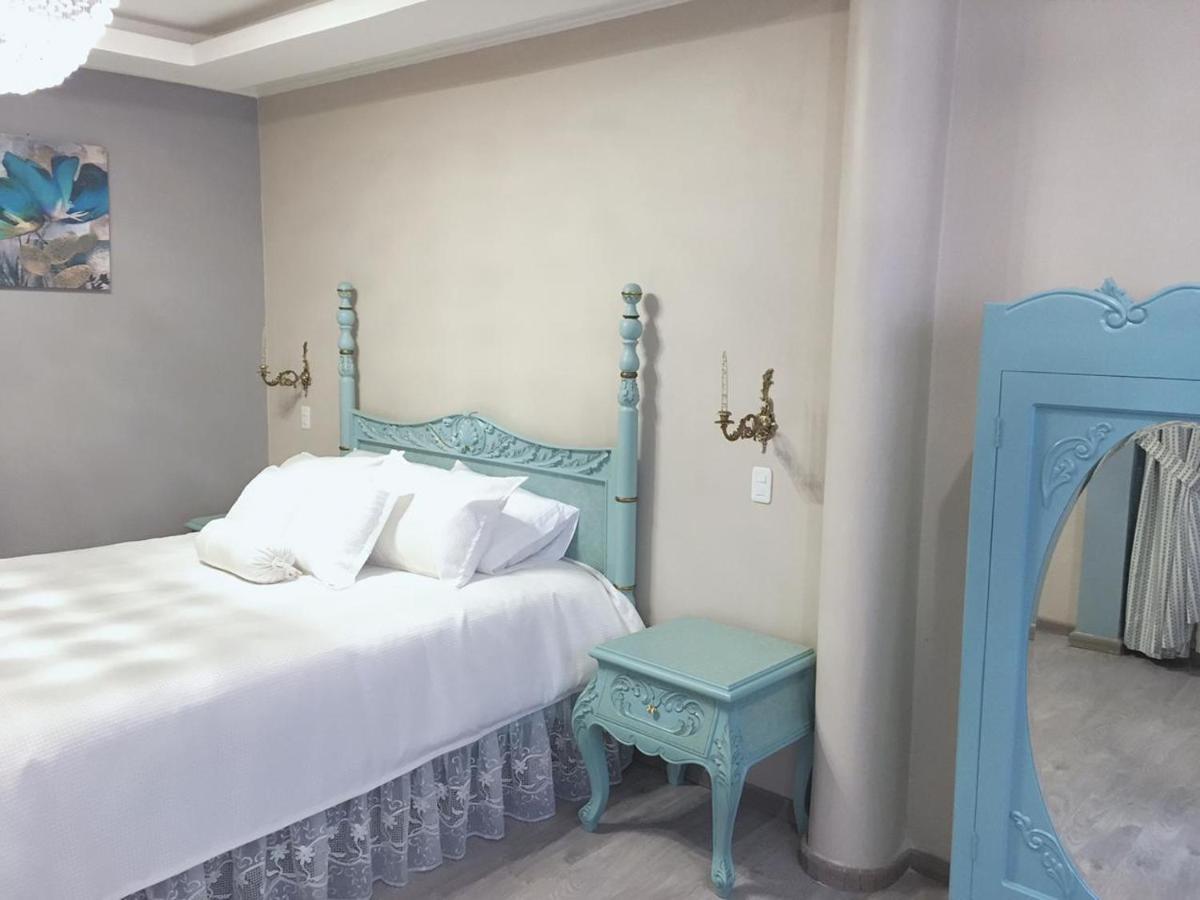 Hotel Boutique Casa Ruth En Cuenca Esterno foto
